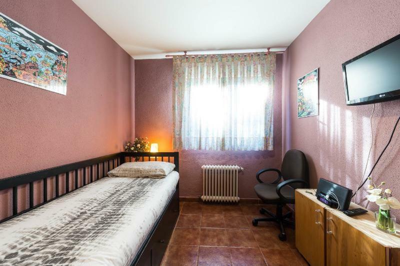Appartement Vivienda Familiar Con Jardin Junto A Ifema à Madrid Extérieur photo