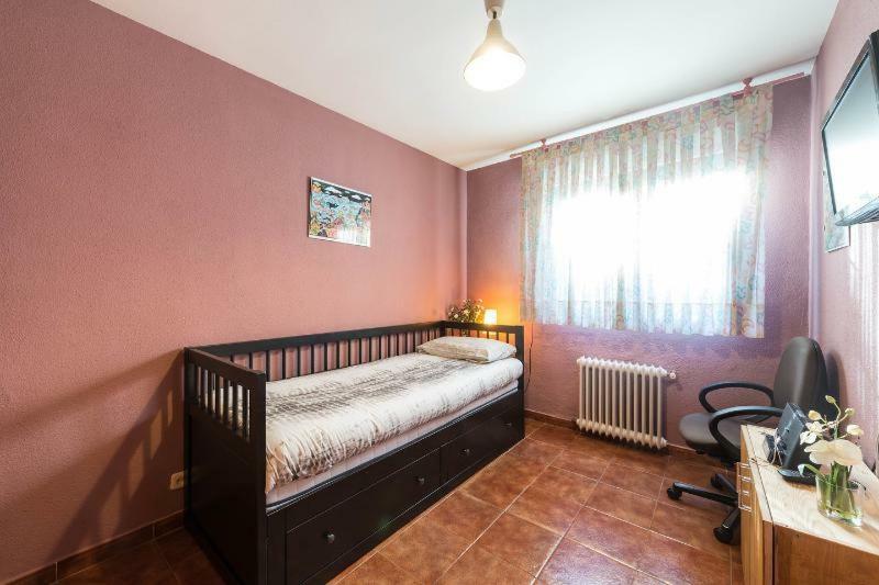 Appartement Vivienda Familiar Con Jardin Junto A Ifema à Madrid Extérieur photo