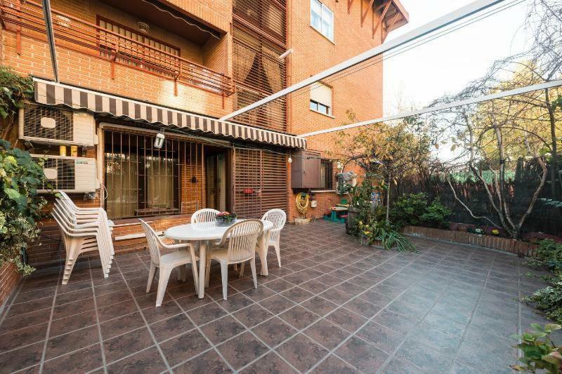 Appartement Vivienda Familiar Con Jardin Junto A Ifema à Madrid Extérieur photo