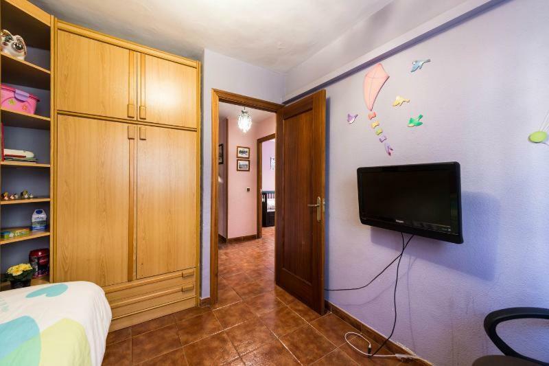 Appartement Vivienda Familiar Con Jardin Junto A Ifema à Madrid Extérieur photo