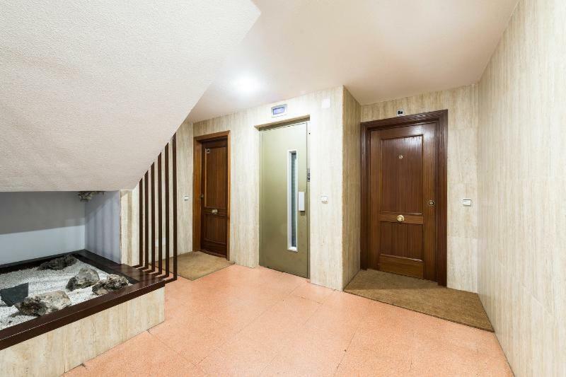 Appartement Vivienda Familiar Con Jardin Junto A Ifema à Madrid Extérieur photo