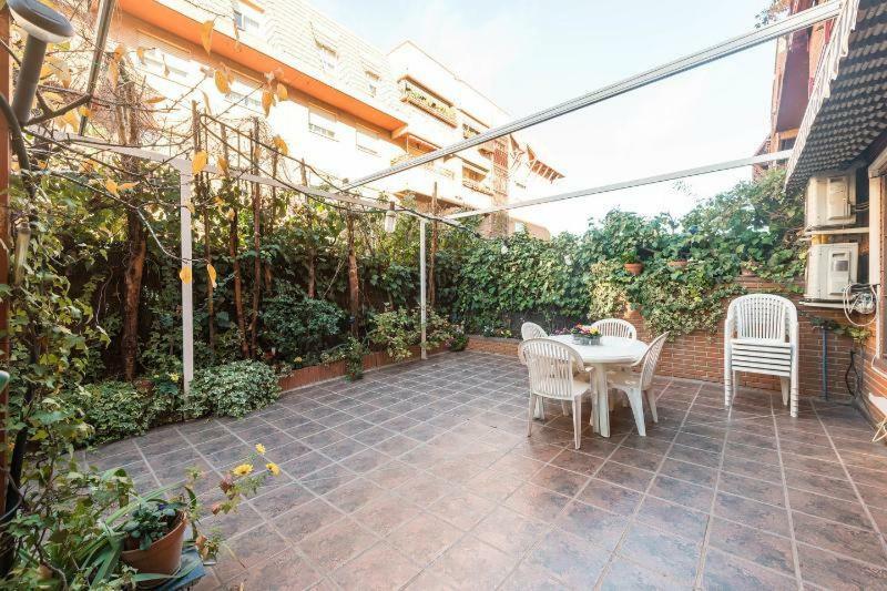 Appartement Vivienda Familiar Con Jardin Junto A Ifema à Madrid Extérieur photo